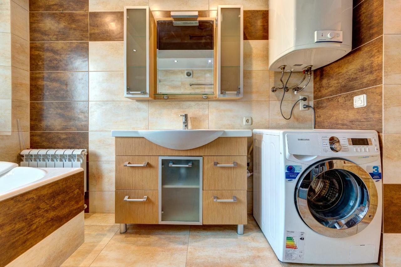 Apartments Near The Shopping Center Gulliver Kiev Extérieur photo