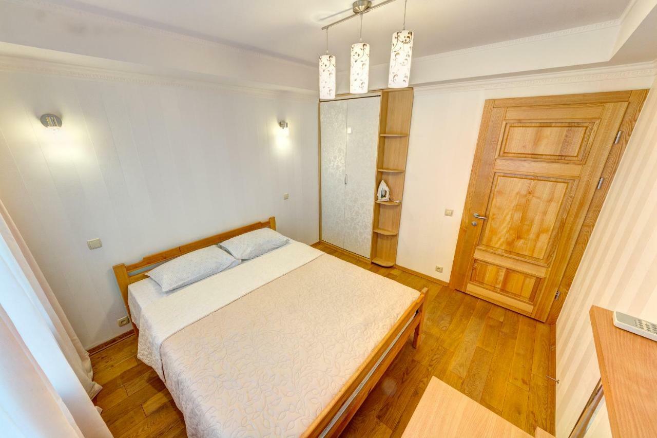Apartments Near The Shopping Center Gulliver Kiev Extérieur photo